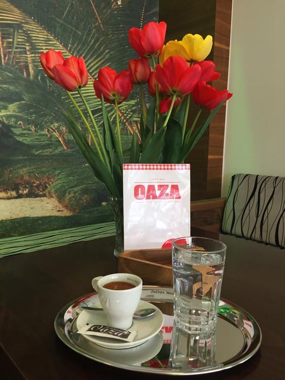 Hotel Oaza คอนยิค ภายนอก รูปภาพ