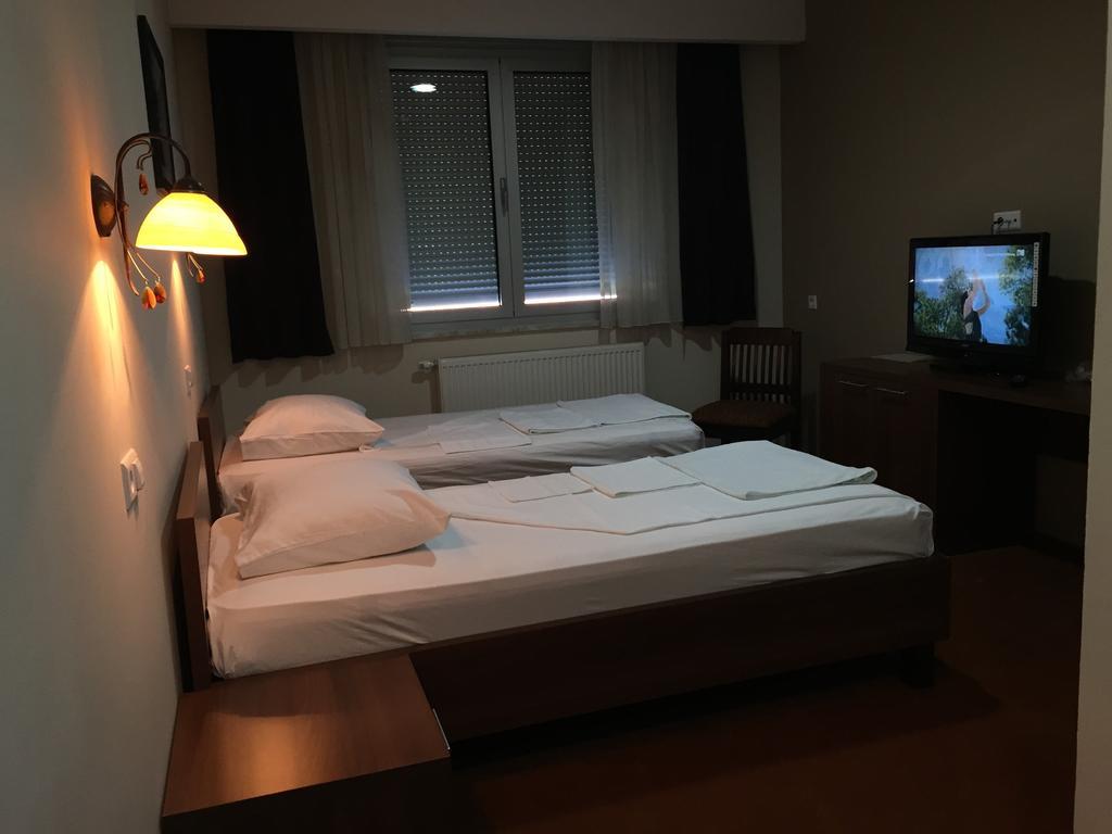 Hotel Oaza คอนยิค ภายนอก รูปภาพ